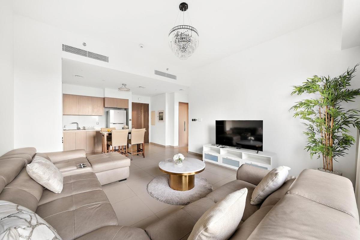 First Class 2br Mesmerizing Views Dubaï